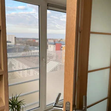 2 Bedroom Penthouse Park View 70m2 Free Parking 리가